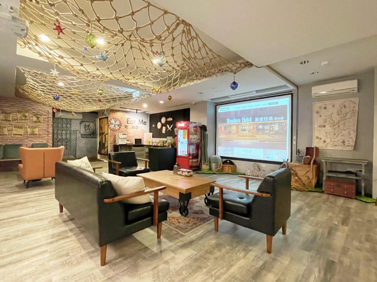 Roaders Hotel Hualien Dongda Luaran gambar