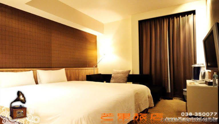 Roaders Hotel Hualien Dongda Luaran gambar