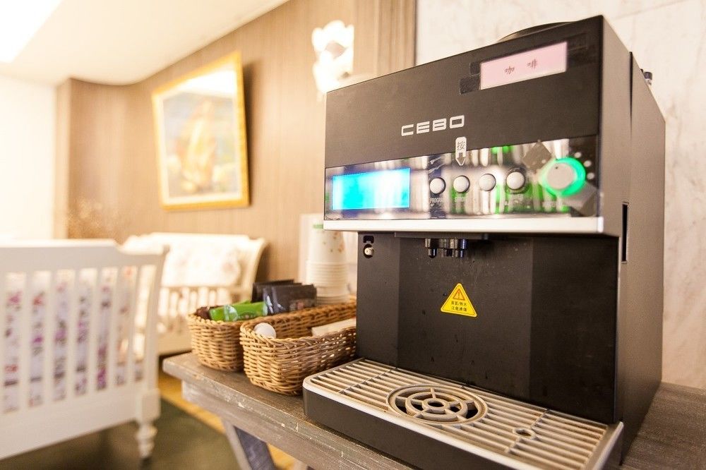 Roaders Hotel Hualien Dongda Luaran gambar